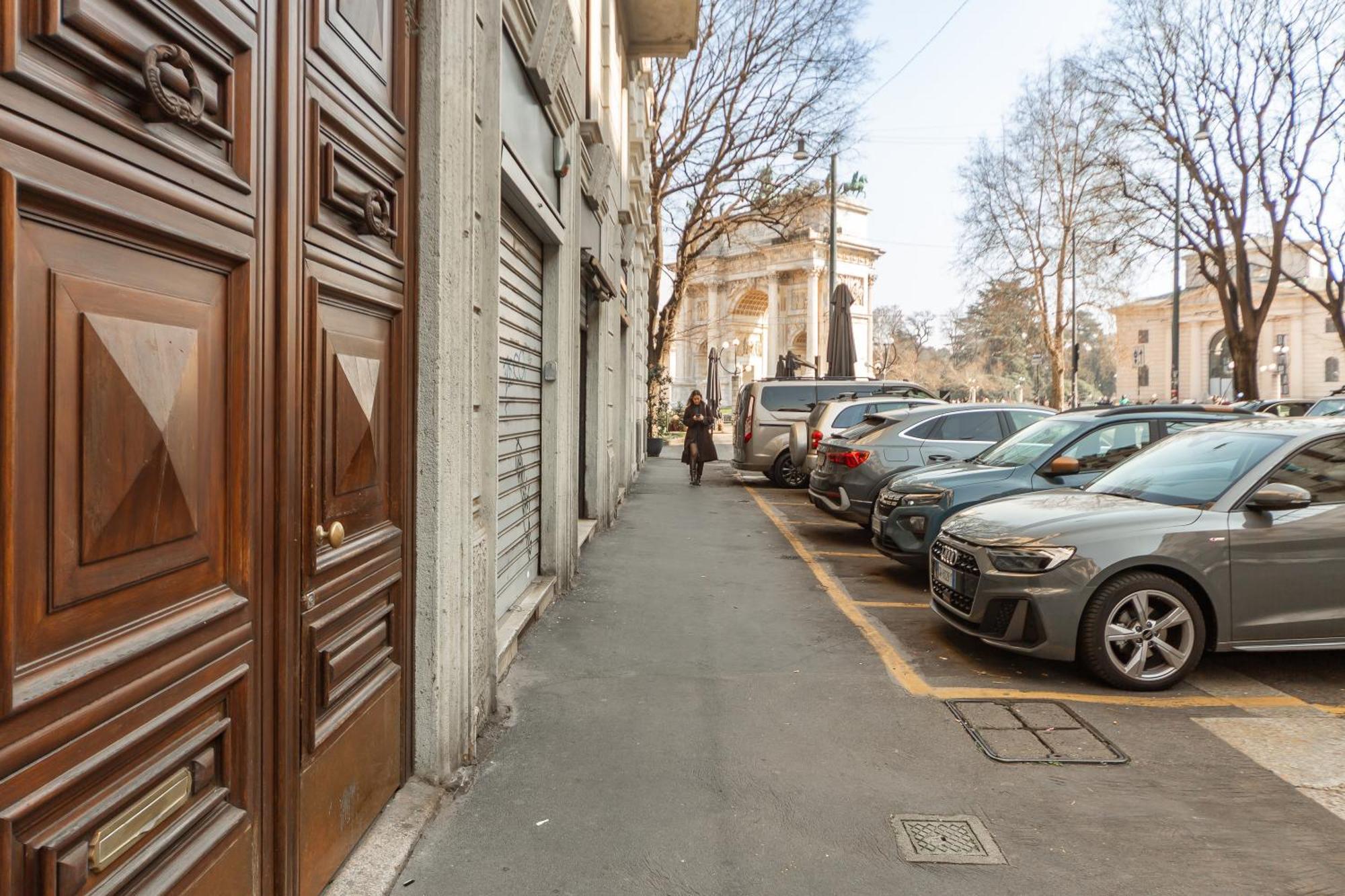 Youhosty - Arco Della Pace Apartment Mailand