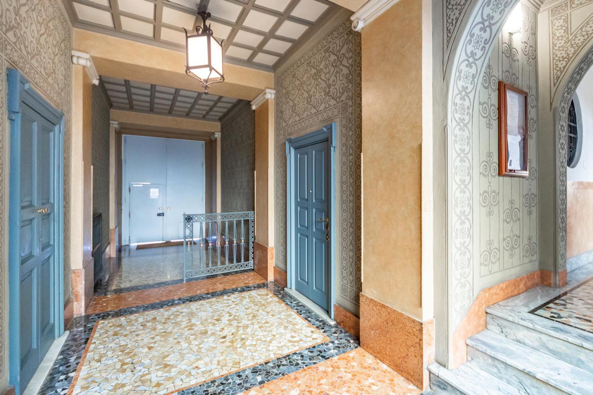 Youhosty - Arco Della Pace Apartment *